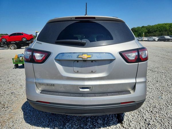 2017 CHEVROLET TRAVERSE LS