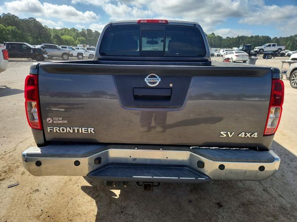 2021 NISSAN FRONTIER