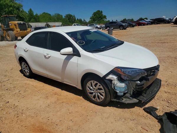 2019 TOYOTA COROLLA