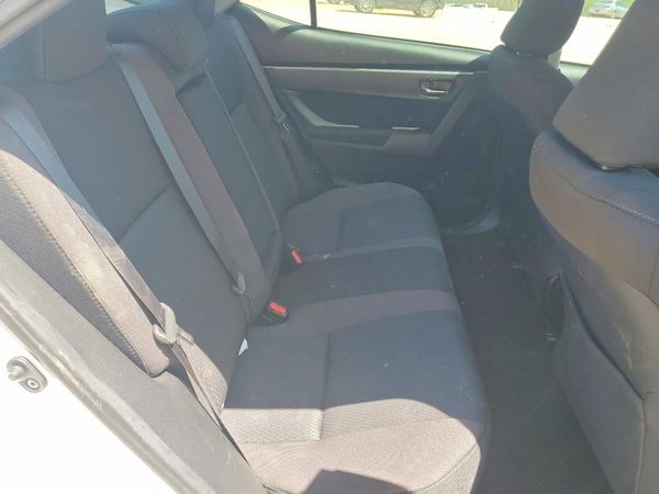 2019 TOYOTA COROLLA