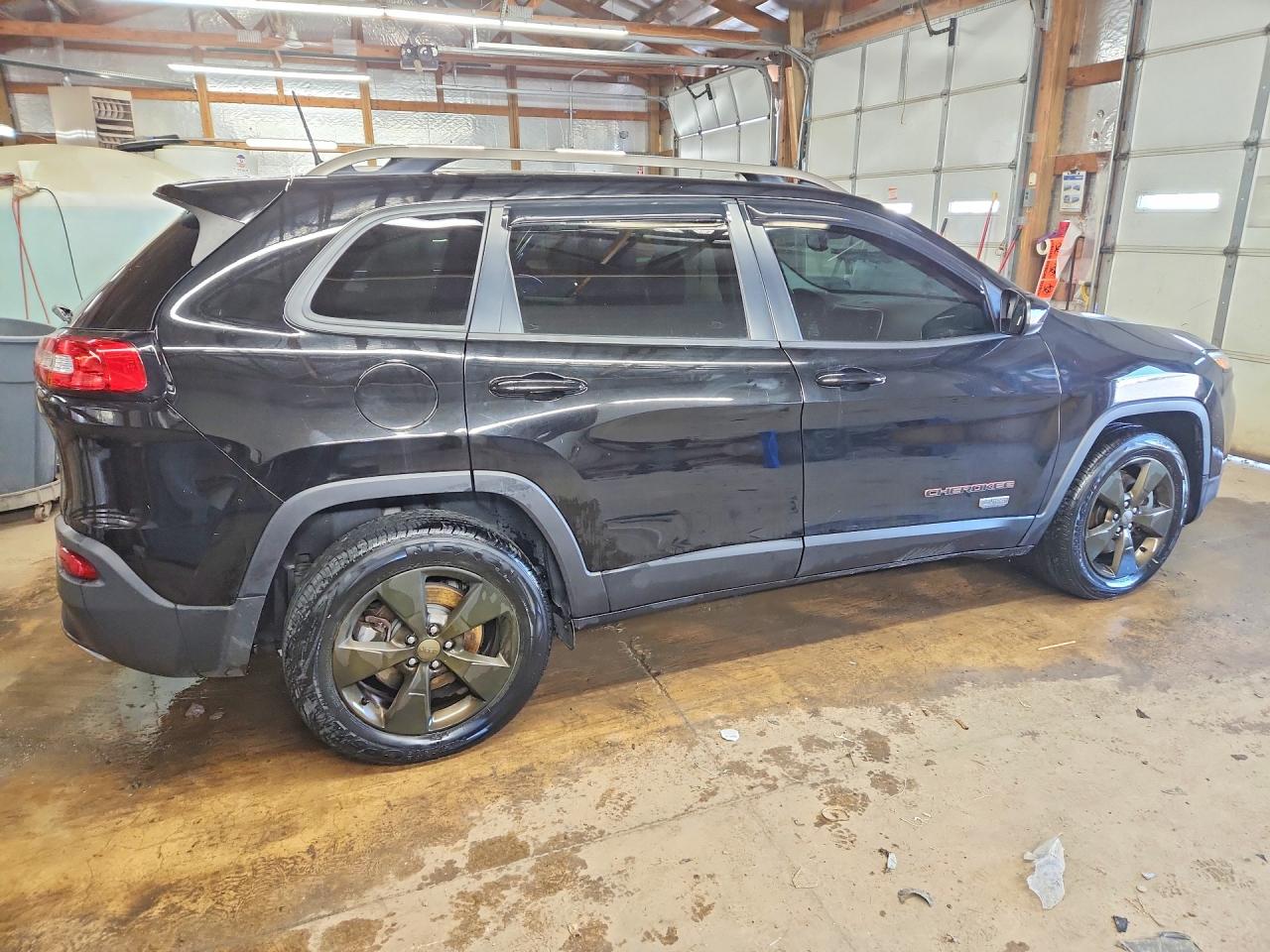2017 JEEP CHEROKEE LATITUDE 4X4