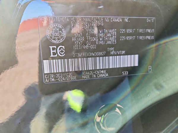 2017 TOYOTA RAV4 XLE