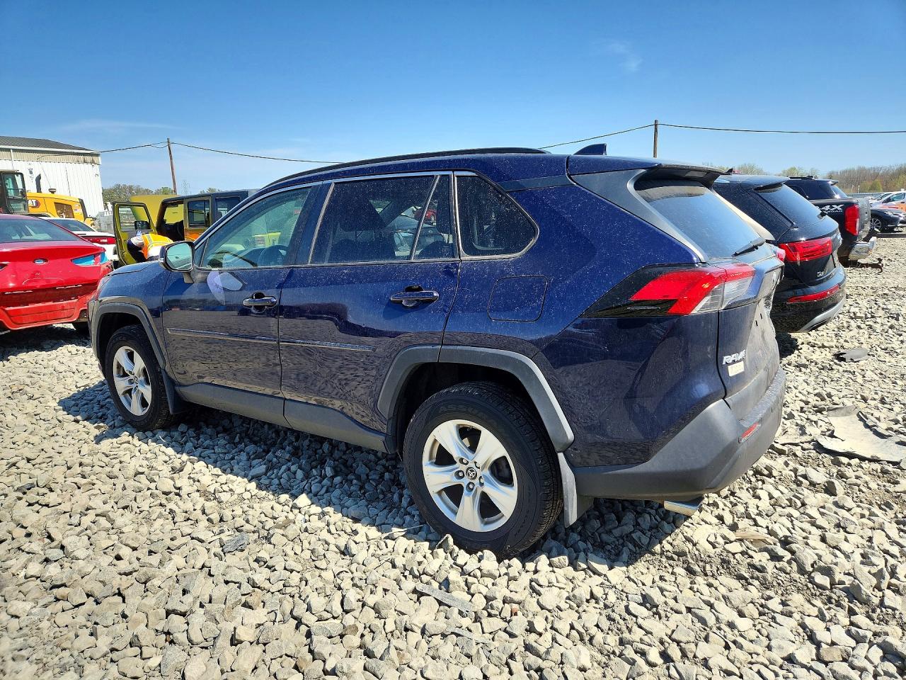 2019 TOYOTA RAV4 XLE / XLE Premium 4WD