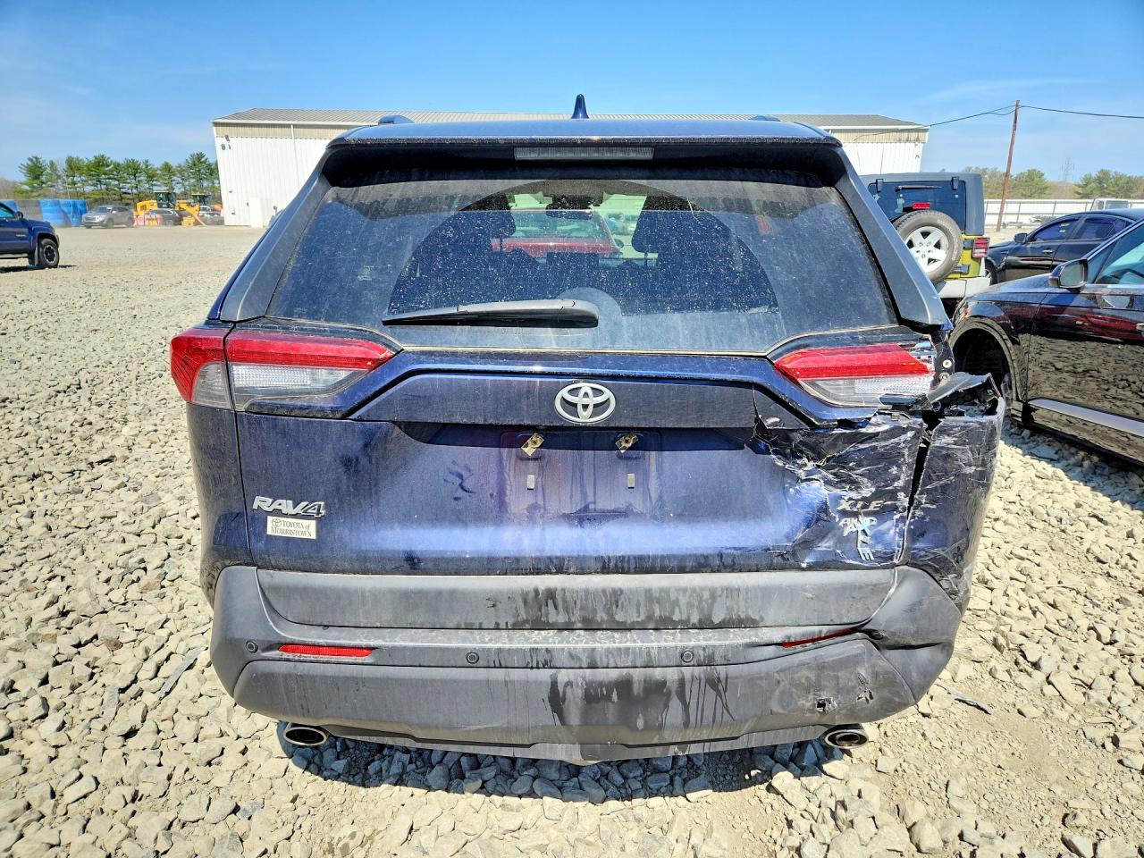 2019 TOYOTA RAV4 XLE / XLE Premium 4WD