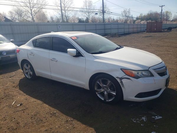 2013 ACURA ILX