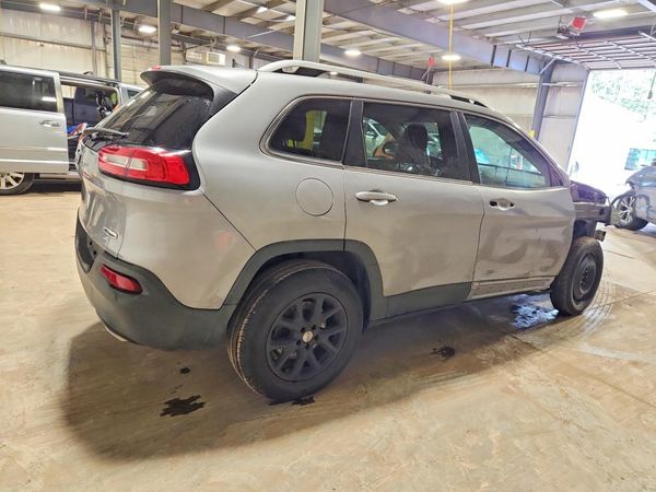 2016 JEEP CHEROKEE LATITUDE 4X4