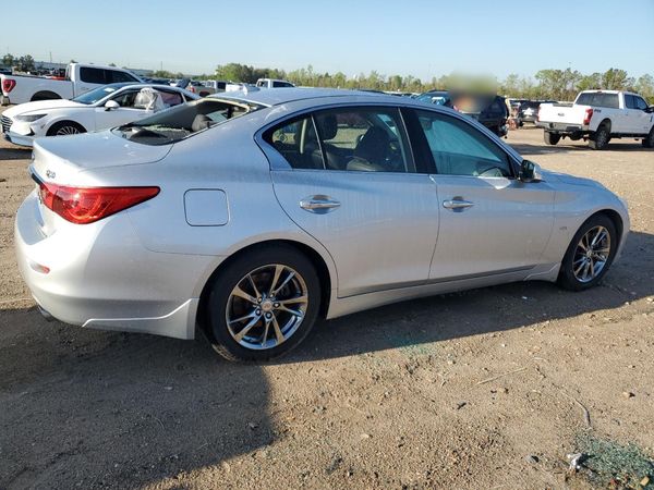 2017 INFINITI Q50