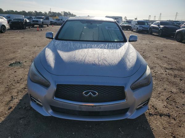 2017 INFINITI Q50