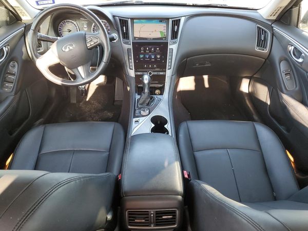 2017 INFINITI Q50