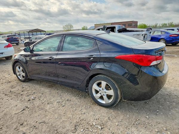 2013 HYUNDAI ELANTRA