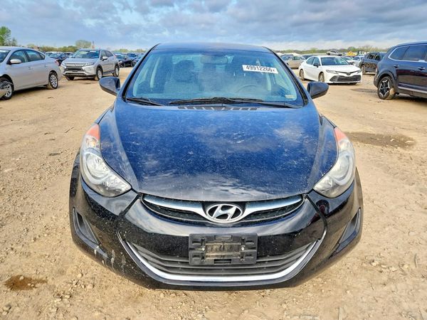2013 HYUNDAI ELANTRA