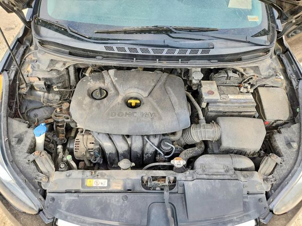 2013 HYUNDAI ELANTRA