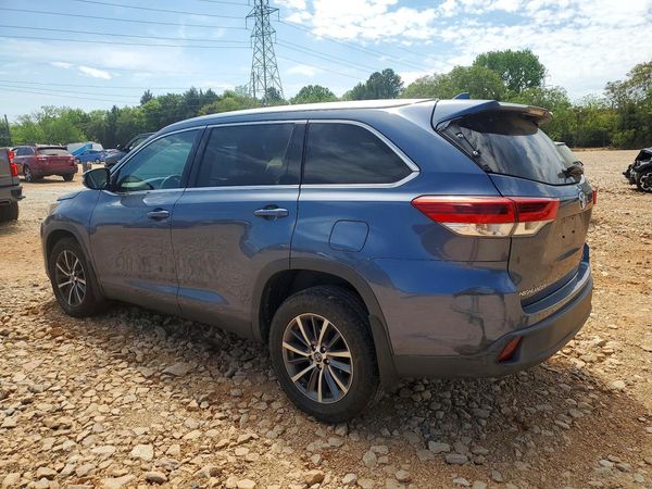 2019 TOYOTA HIGHLANDER SE/XLE