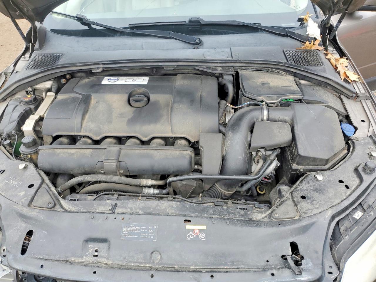 2010 VOLVO XC70