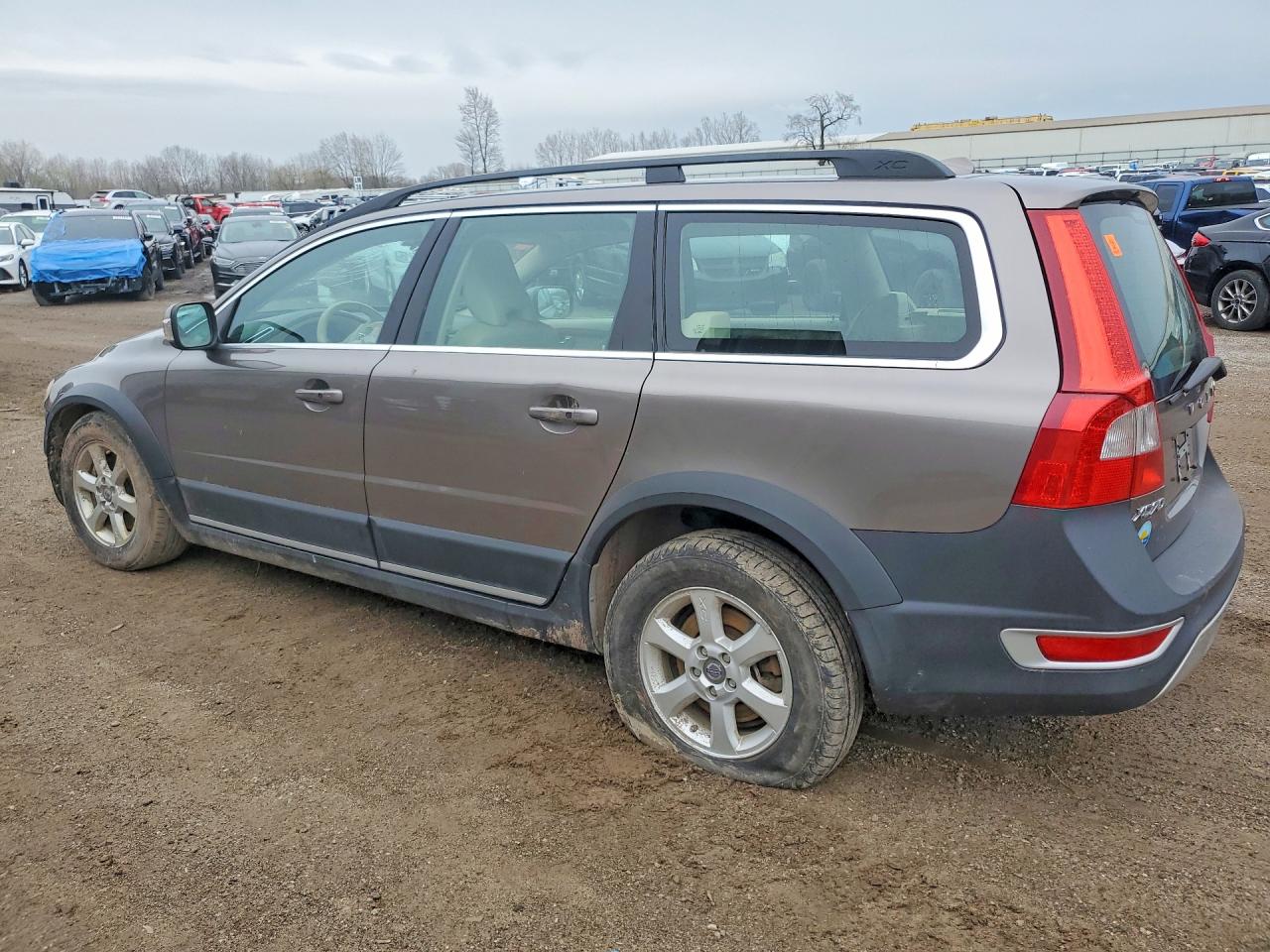 2010 VOLVO XC70