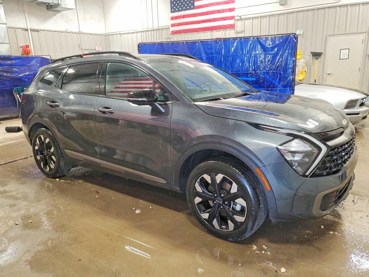 2023 KIA SPORTAGE X-LINE
