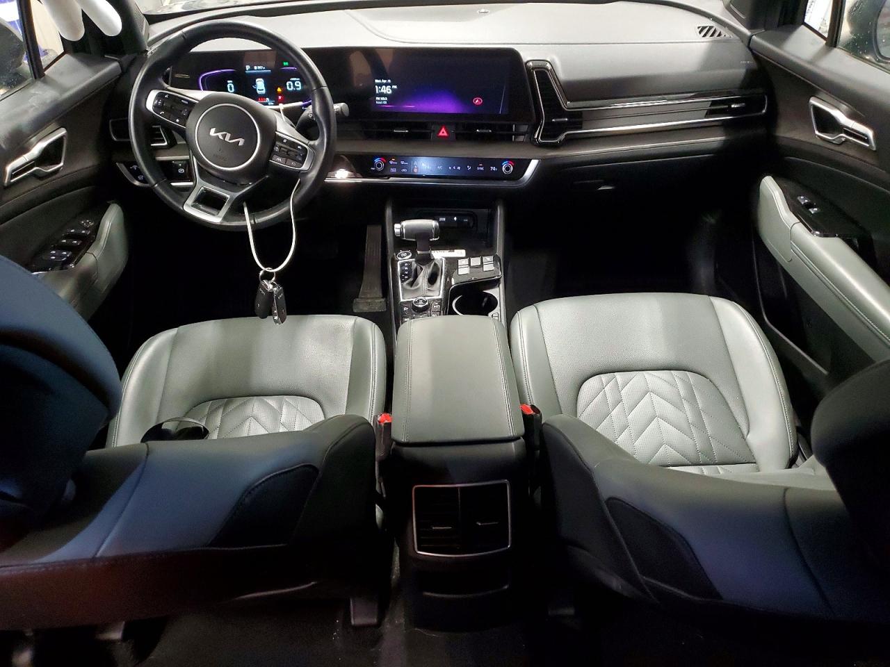 2023 KIA SPORTAGE X-LINE