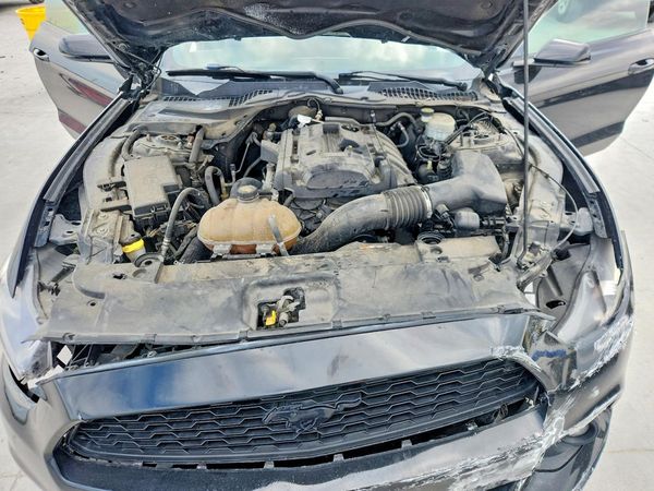 2017 FORD MUSTANG I4 Coupe