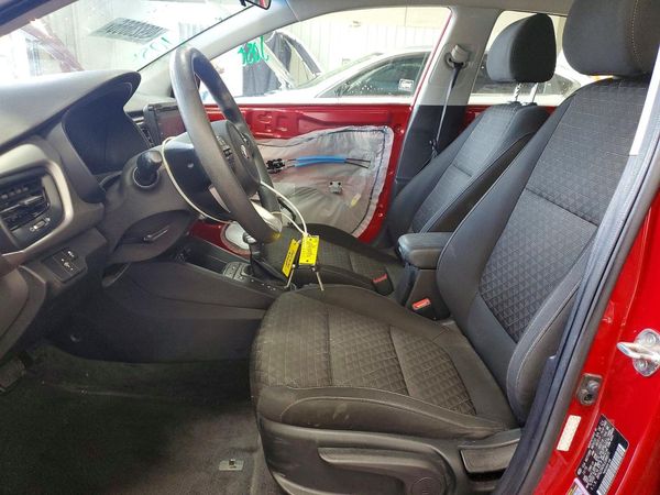 2020 KIA RIO 5-DOOR LX, S