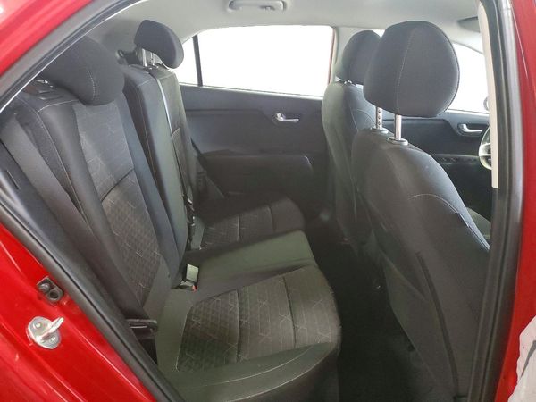 2020 KIA RIO 5-DOOR LX, S