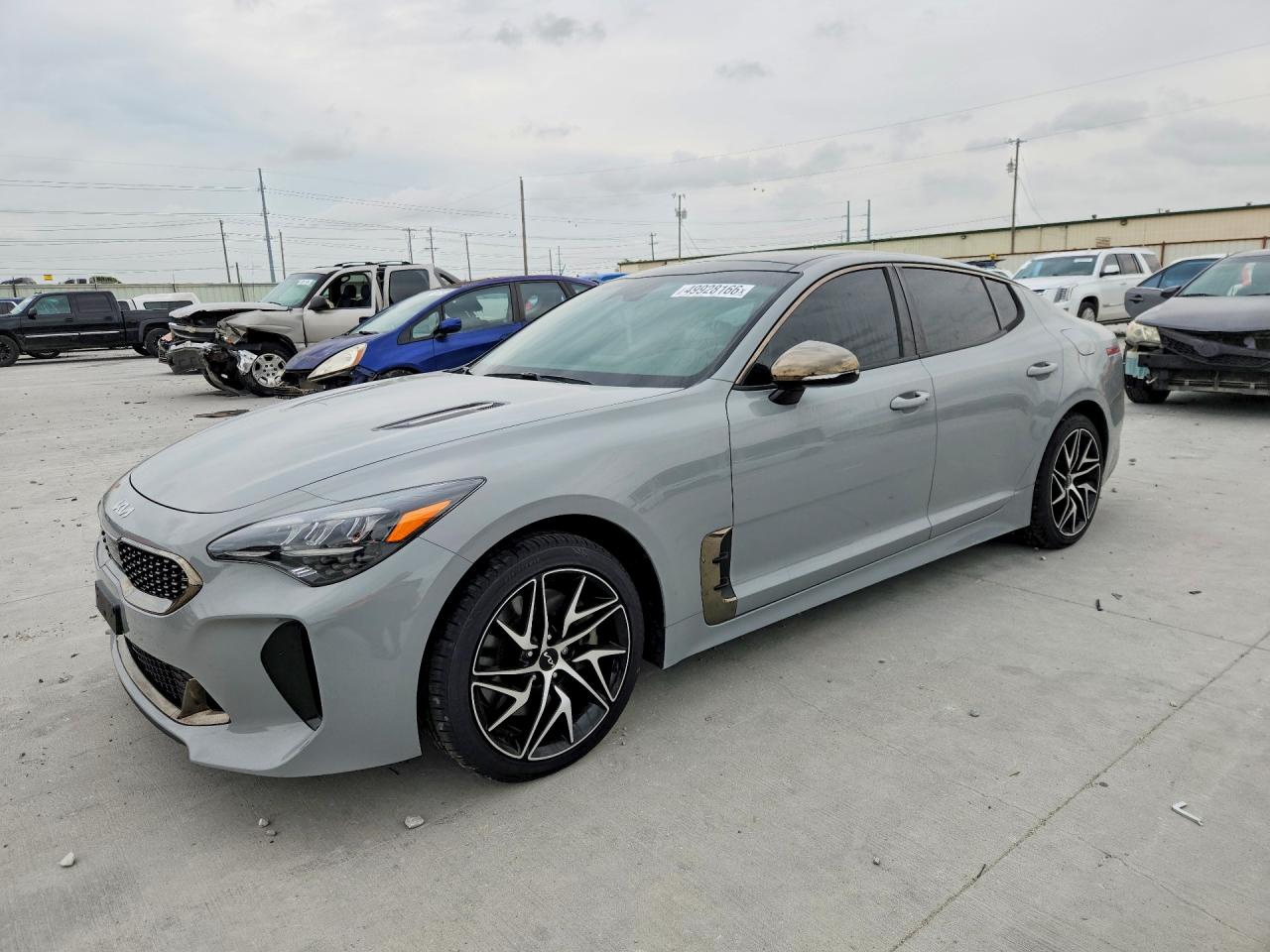 2022 KIA STINGER GT-Line