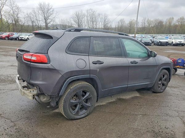 2017 JEEP CHEROKEE SPORT FWD