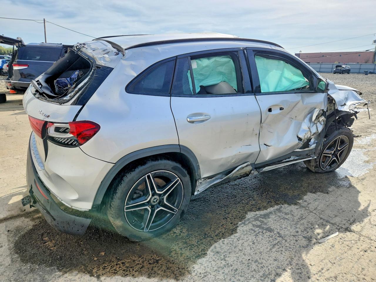 2022 MERCEDES-BENZ GLA GLA250 4MATIC