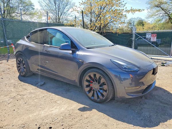 2023 TESLA MODEL Y