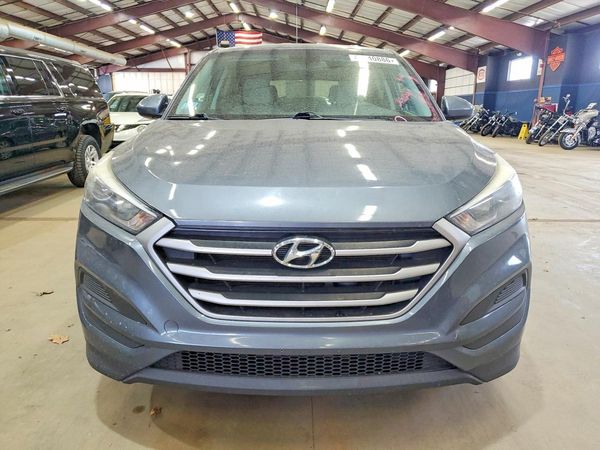 2018 HYUNDAI TUCSON SE Standard