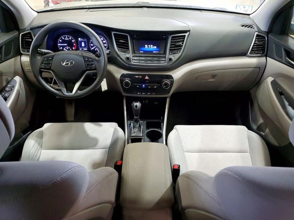 2018 HYUNDAI TUCSON SE Standard