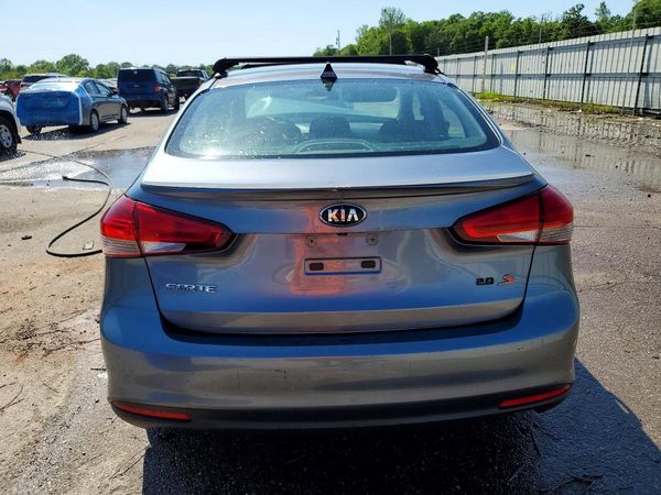 2018 KIA FORTE