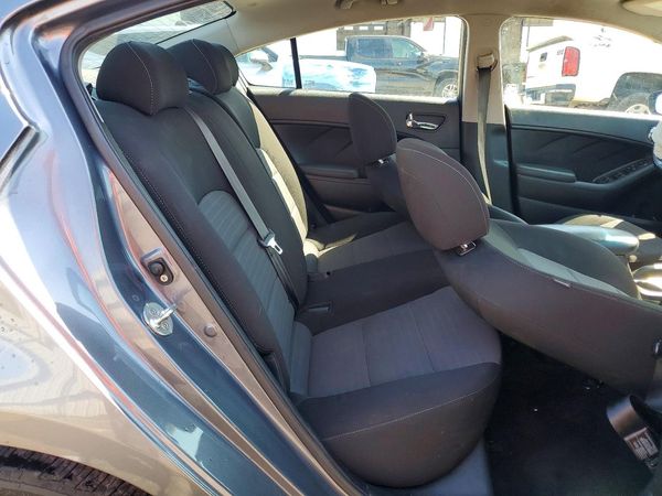 2018 KIA FORTE