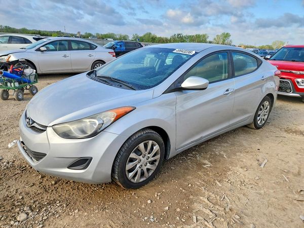 2012 HYUNDAI ELANTRA