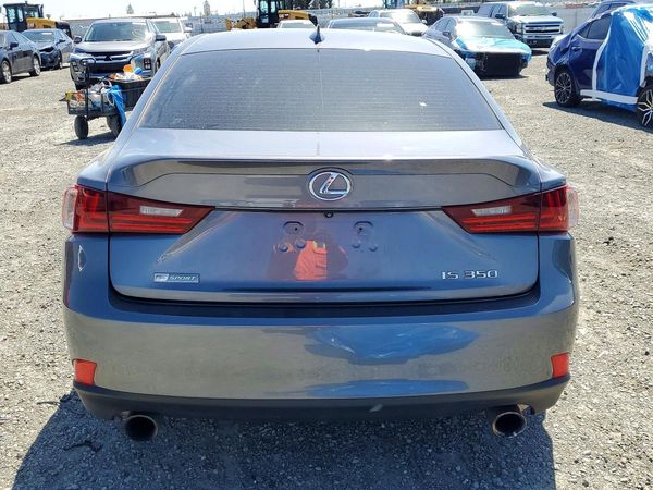 2016 LEXUS IS