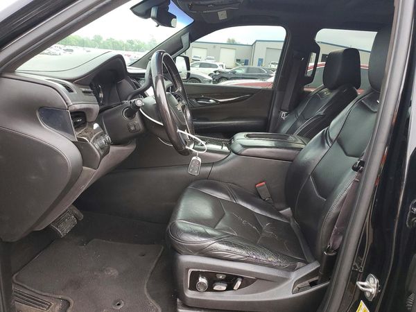 2017 CADILLAC ESCALADE