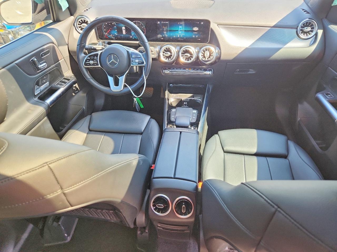 2021 MERCEDES-BENZ GLA GLA250