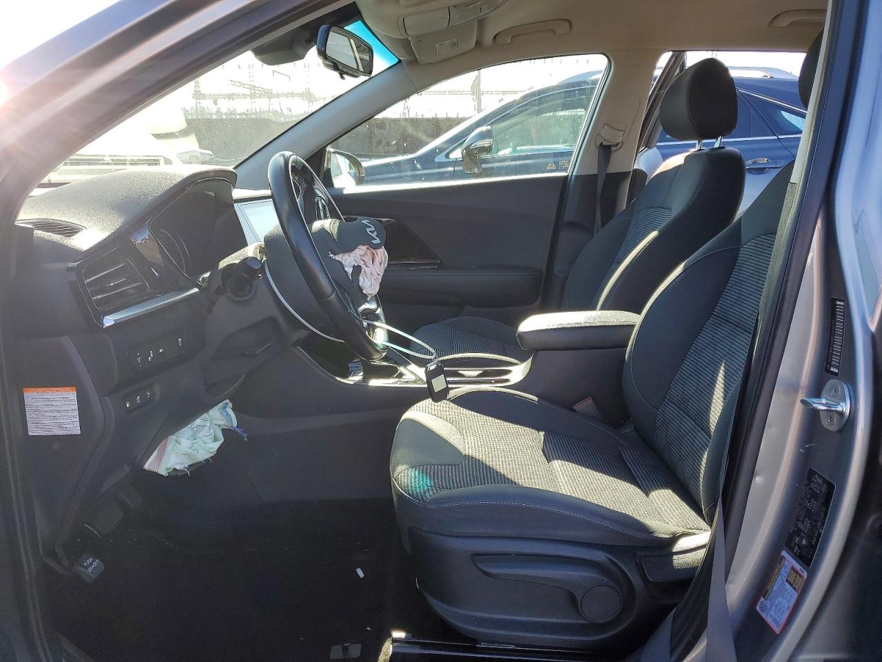 2022 KIA NIRO
