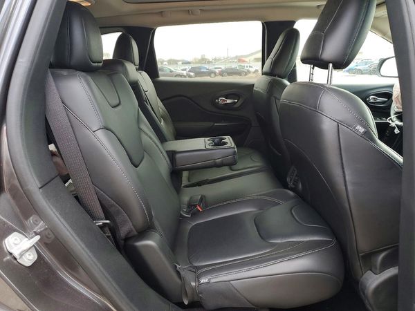 2017 JEEP CHEROKEE