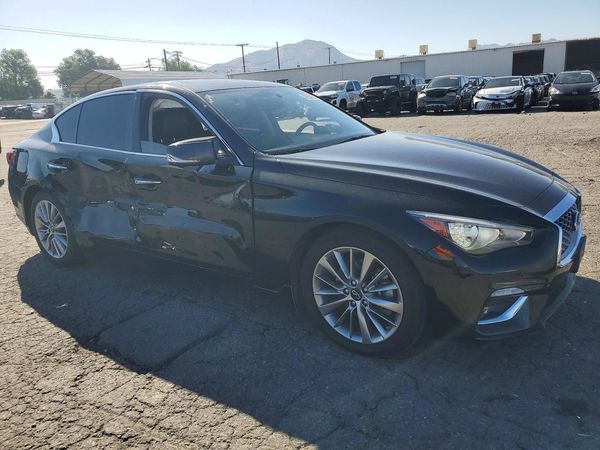 2023 INFINITI Q50 Luxe