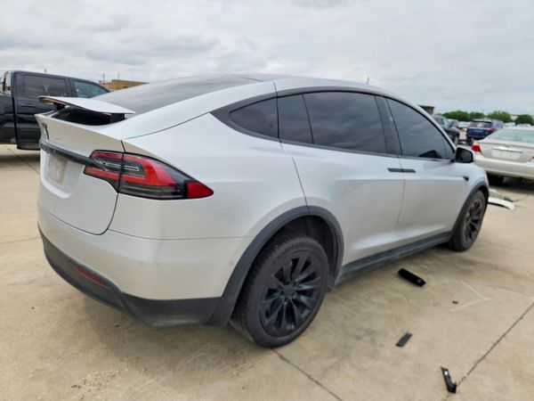 2017 TESLA MODEL X