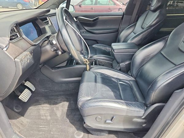2017 TESLA MODEL X