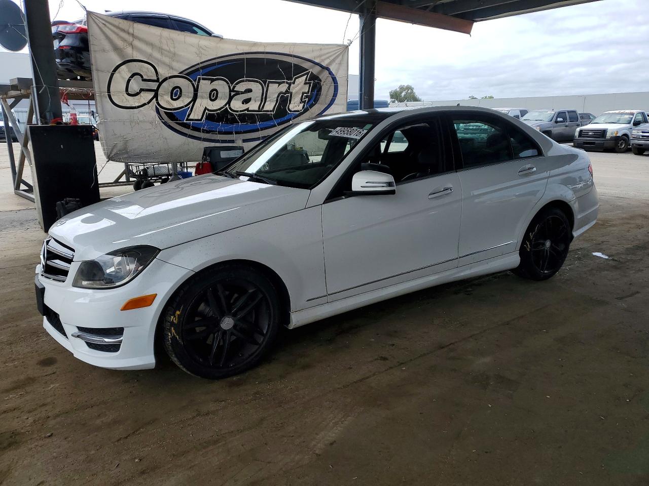 2014 MERCEDES-BENZ C C250