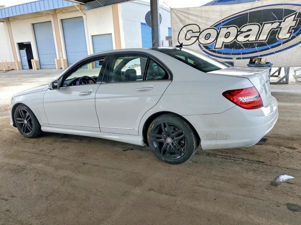 2014 MERCEDES-BENZ C C250
