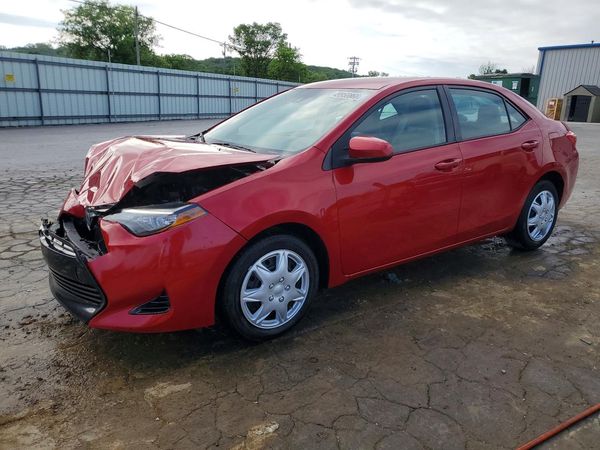 2017 TOYOTA COROLLA