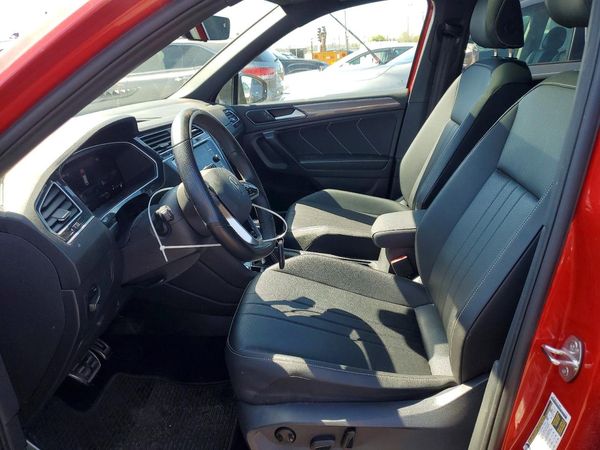 2024 VOLKSWAGEN TIGUAN 4Motion SE R-Line Black