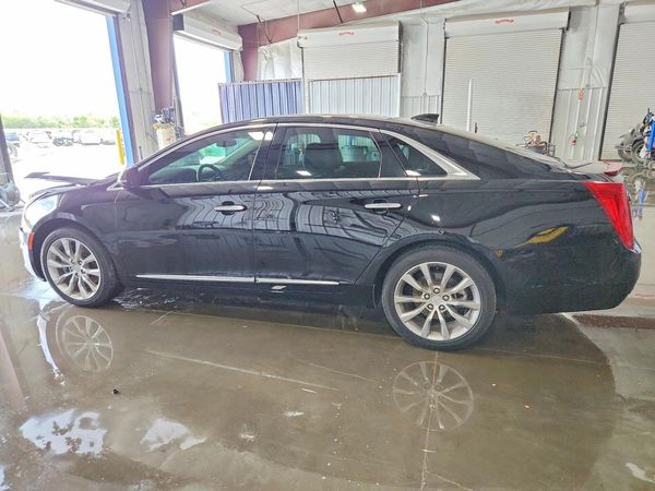 2016 CADILLAC XTS Luxury