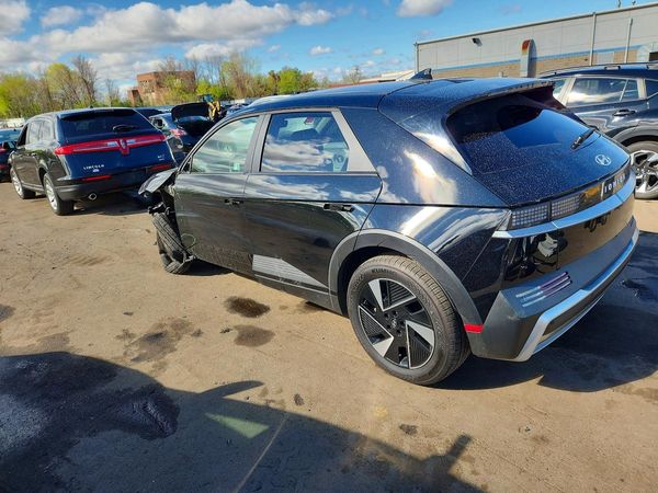 2025 HYUNDAI IONIQ 5 SE