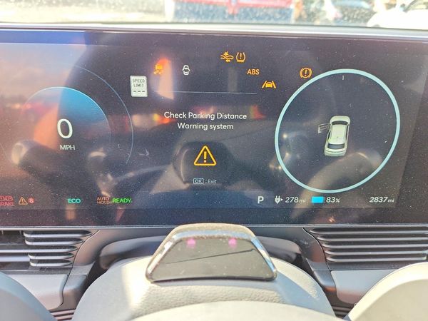 2025 HYUNDAI IONIQ 5 SE