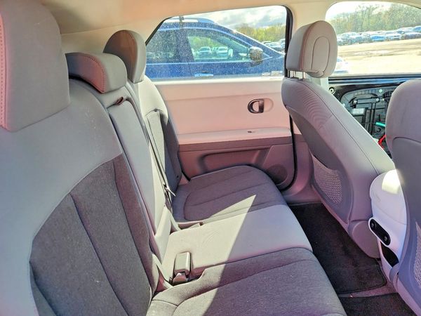 2025 HYUNDAI IONIQ 5 SE