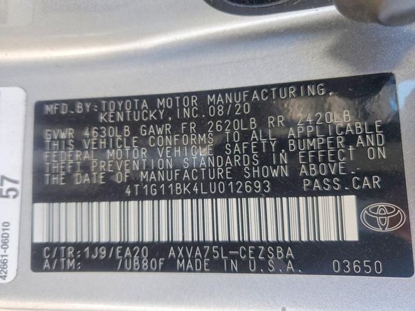 2020 TOYOTA CAMRY SE